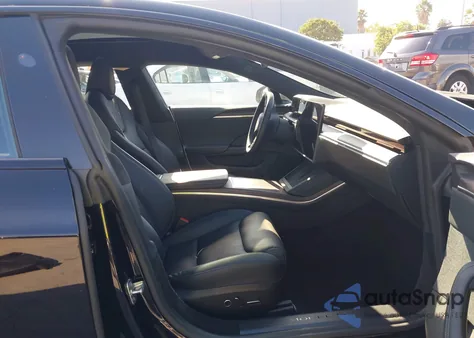 2023 Tesla Model S Dual Motor All-Wheel Drive/Standard Range from USA, damaged, VIN 5YJSA1E51PF529274